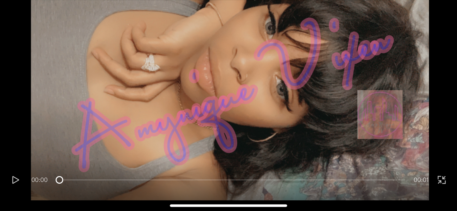 Banner of amynique_vixen