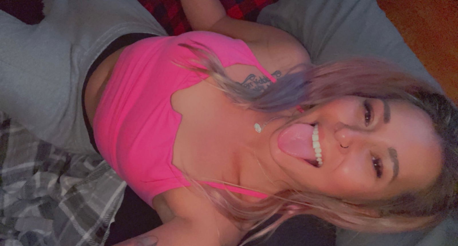 Banner of bigbooty_duh