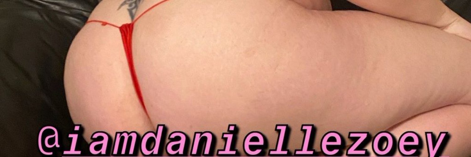 Banner of iamdaniellezoey