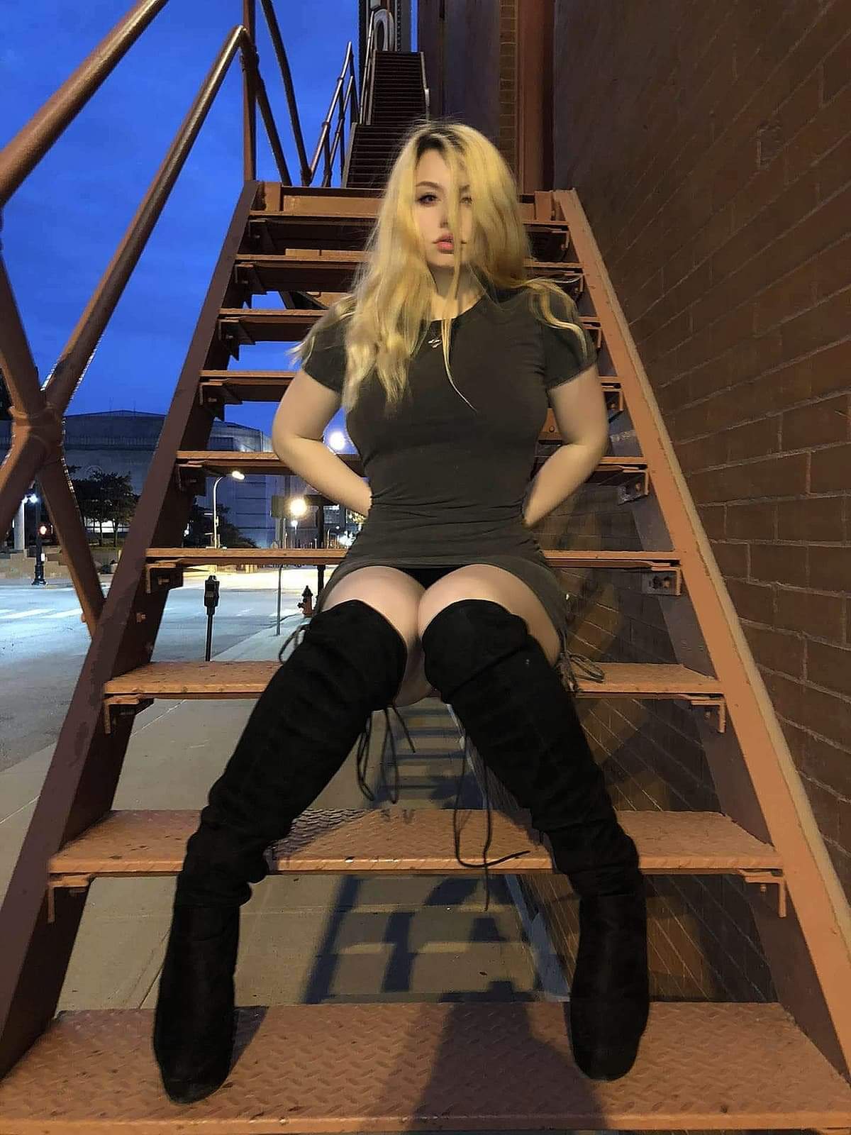 Banner of queen_lilith1