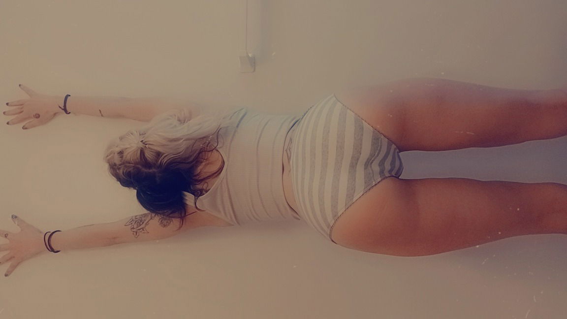 Banner of violetfox420